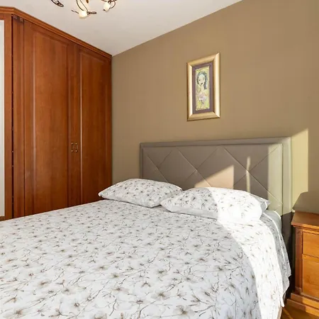2 Bedroom Awesome In